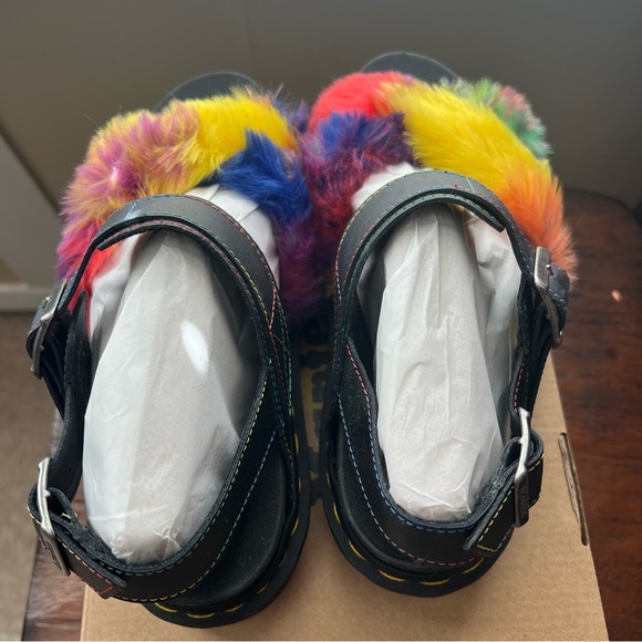 RARE Dr. Martens VOSS II FLUFFY FAUX FUR STRAP SANDALS, UK4/US 6, NIB - Picture 10 of 11